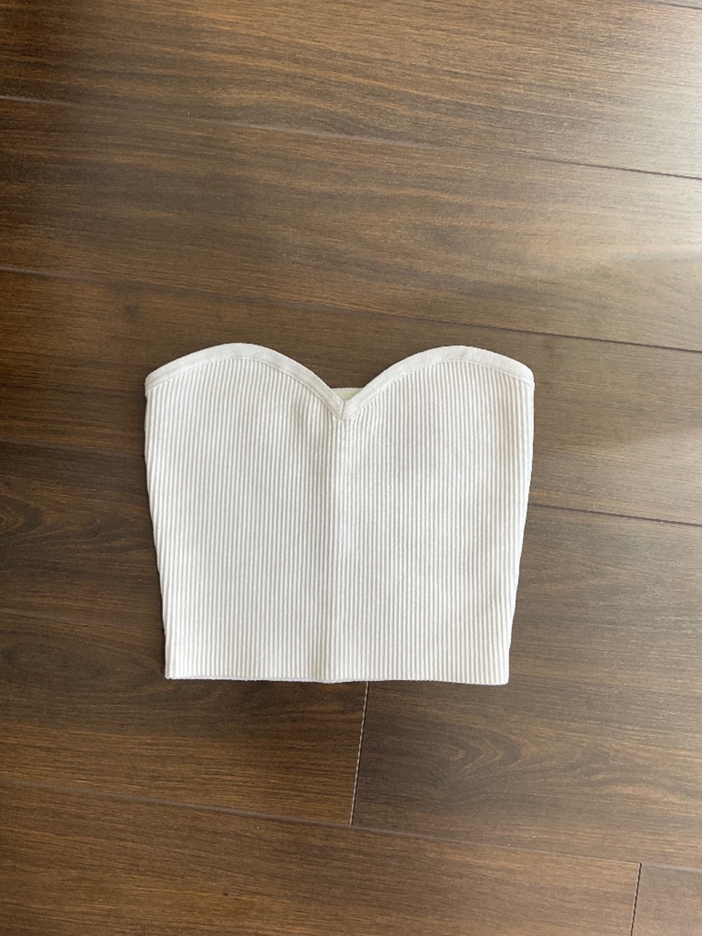 Aritzia Babaton Sculpt Knit Sweetheart Tube Top